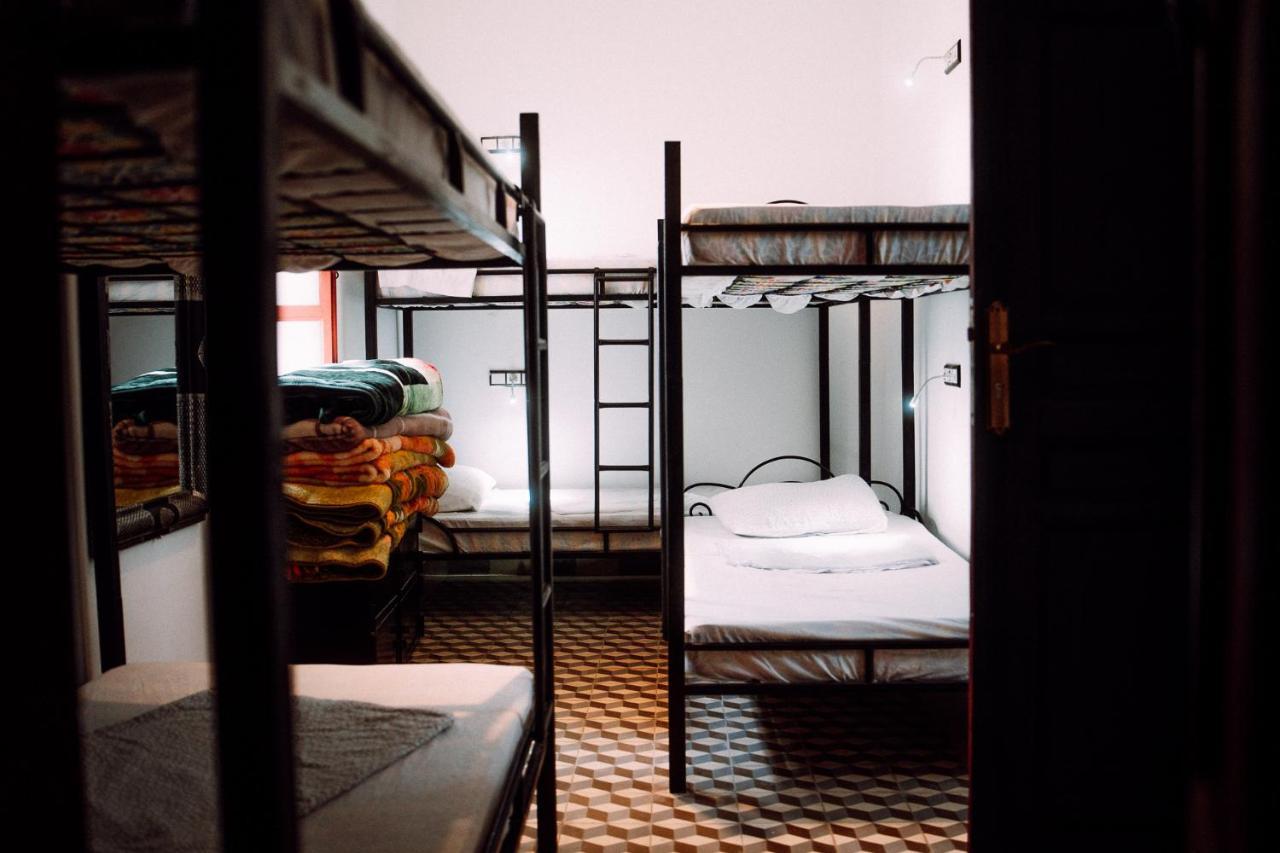 The Riad Hostel 丹吉尔 外观 照片