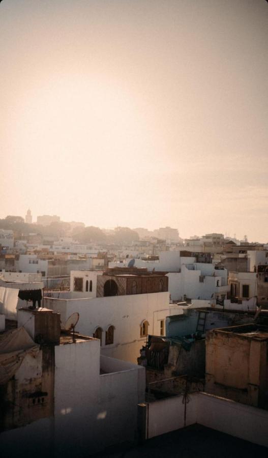 The Riad Hostel 丹吉尔 外观 照片