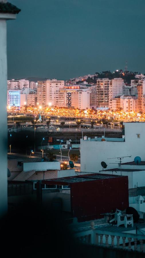 The Riad Hostel 丹吉尔 外观 照片
