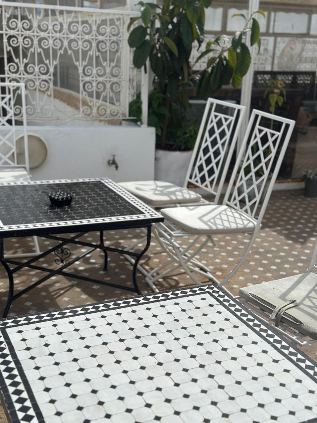 The Riad Hostel 丹吉尔 外观 照片