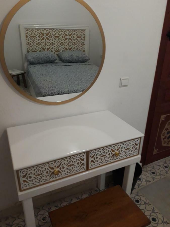 The Riad Hostel 丹吉尔 外观 照片