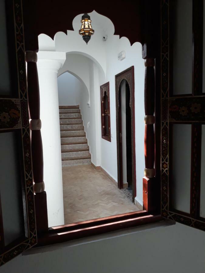 The Riad Hostel 丹吉尔 外观 照片