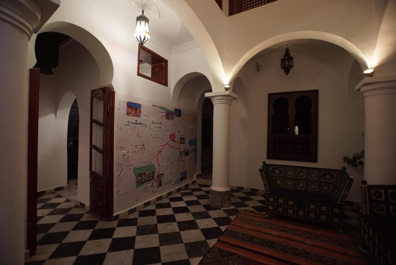 The Riad Hostel 丹吉尔 外观 照片