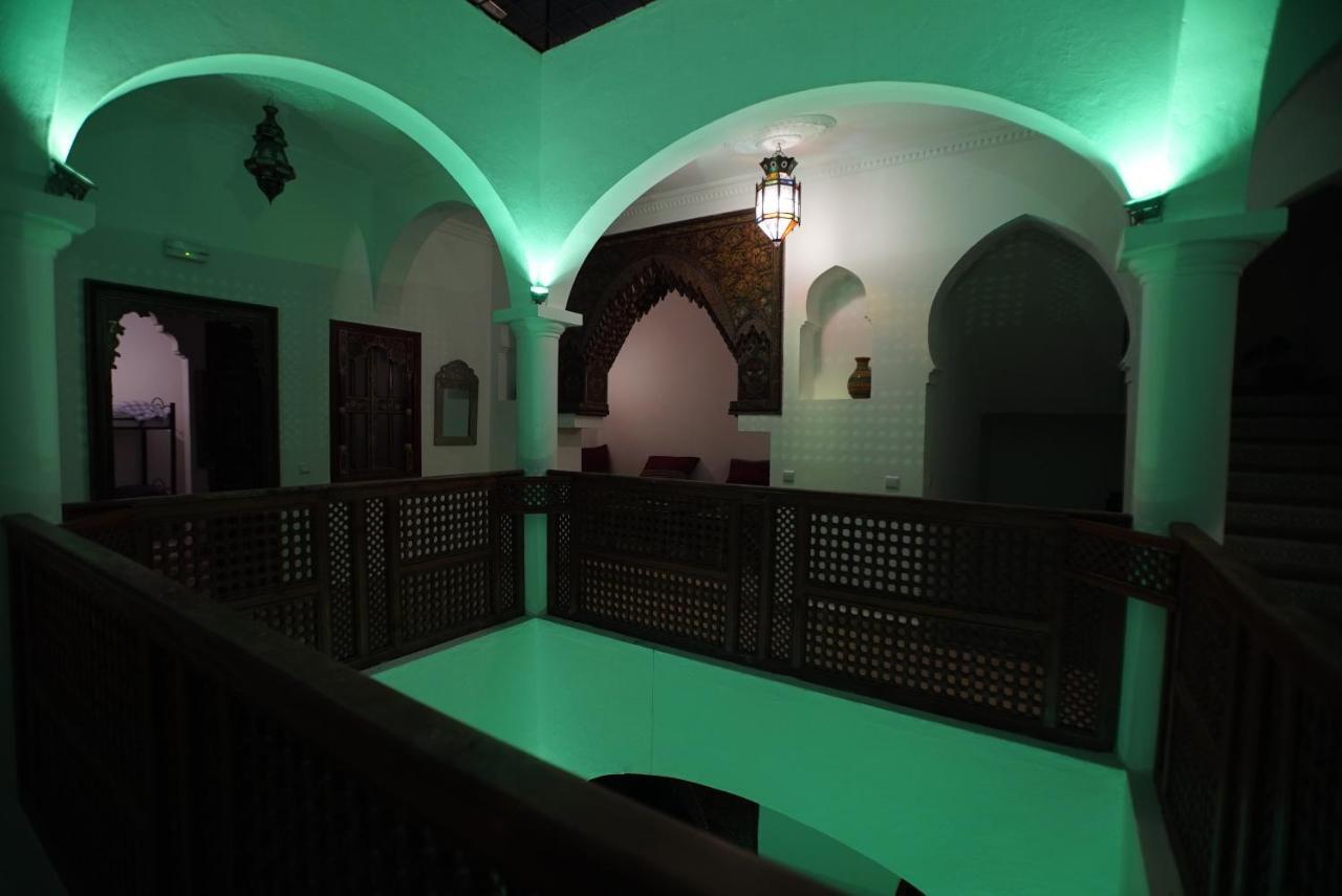 The Riad Hostel 丹吉尔 外观 照片